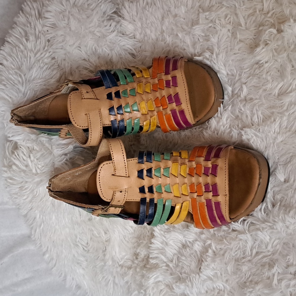 Womens platform sandals